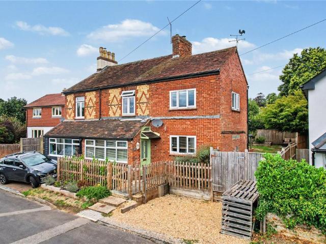 House for sale in Upper Hale, Fole