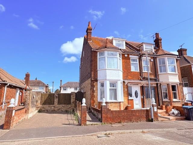 House for sale in Chilton, Acol