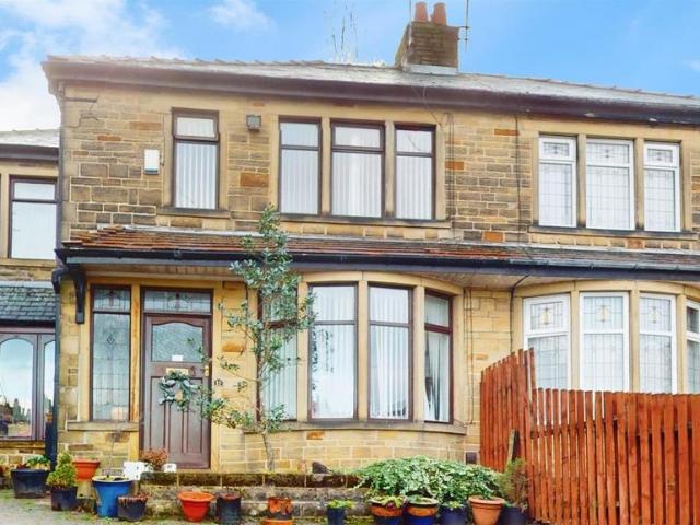 House for sale in Slack Side, West Yorkshire