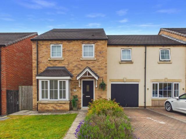 House for sale in Elloughton-cum-Brough, Brough