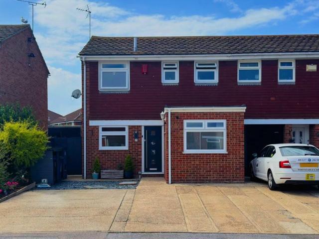 House for sale in West End, The Bridge