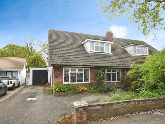 House for sale in Blackmore, Hook End and Wyatts Green, Navestock Side