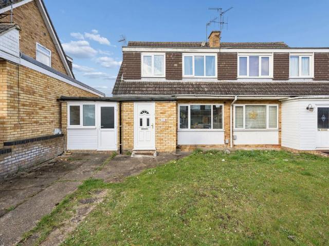 House for sale in Lewsey Farm, Luton