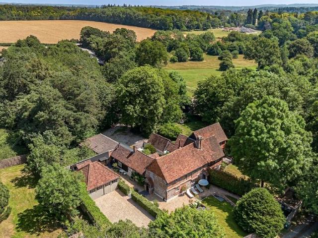 House for sale in Berrick Salome, Oxfordshire