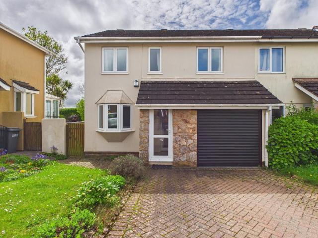 House for sale in Broadsands, Galmpton