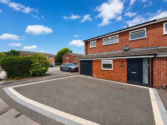 House for sale in Hazel Grove, Greater Manchester