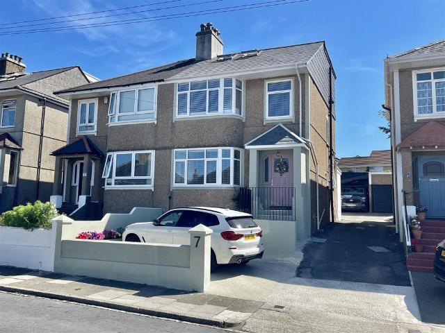 House for sale in Higher Compton, Mount Wise