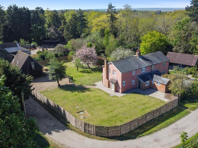 House for sale in Dale Hill