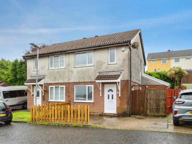 House for sale in Waunarlwydd, Wales