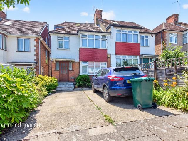 House for sale in New Barnet, Greater London