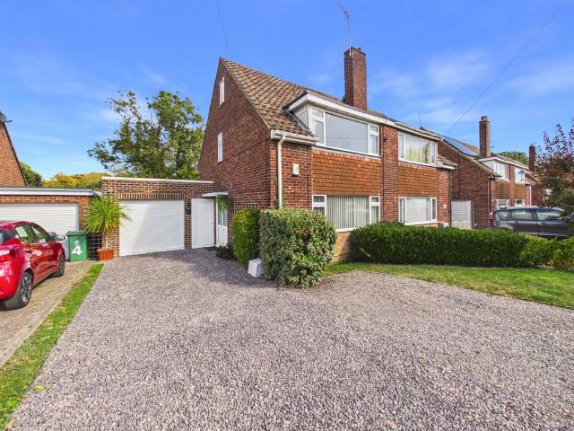 House for sale in Hucclecote, Gloucester