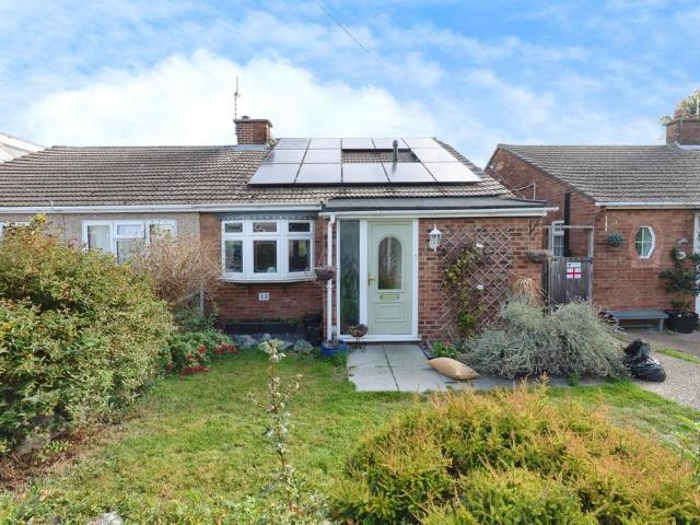 House for sale in Stanford-le-hope, Essex