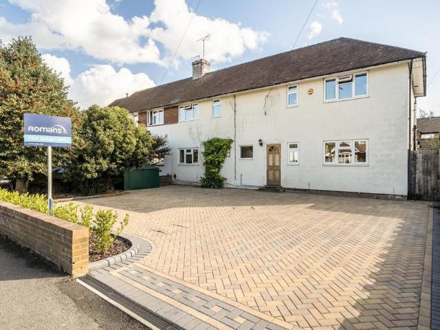 House for sale in Clewer Within, Windsor