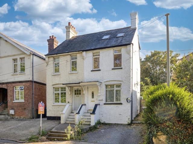House for sale in Broad Oak, The Bridge