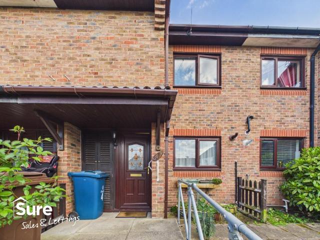 House for sale in Greater London