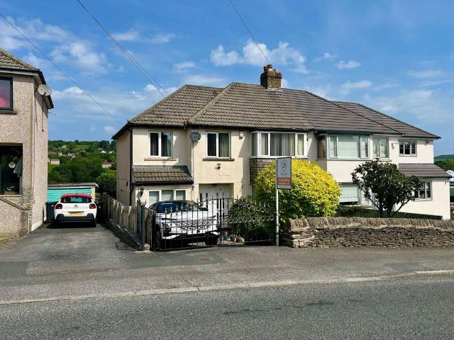 House for sale in Exley Head, Keighley