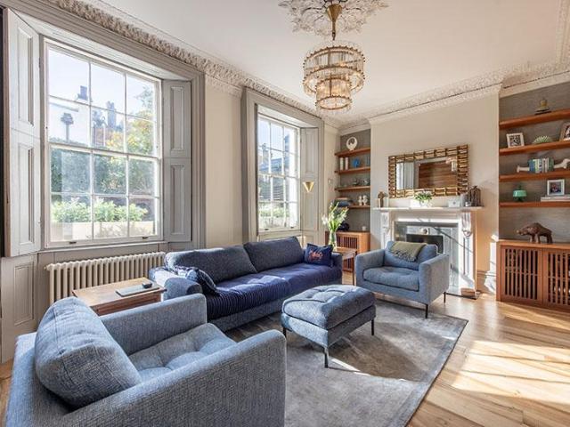 House for sale in Belsize Park, Greater London