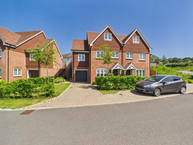House for sale in Battle, Heathlands