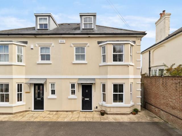 House for sale in Uckfield, Cross In Hand