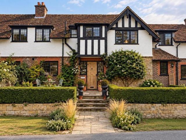 House for sale in Linchmere, Littlecote