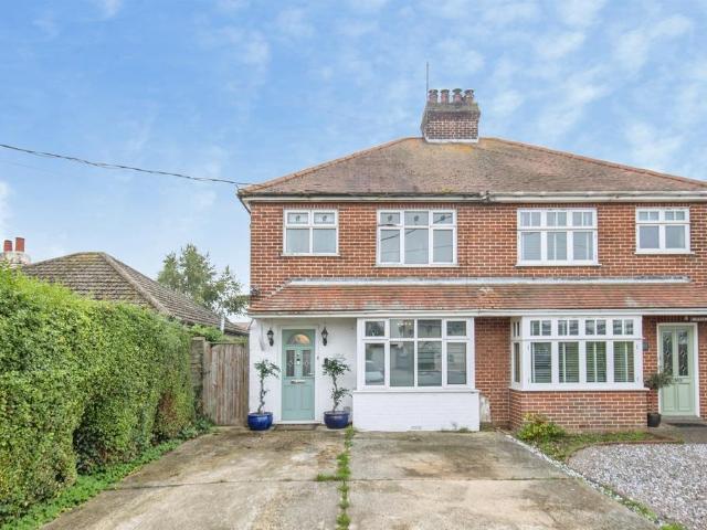 House for sale in Kirby Cross, Tendring