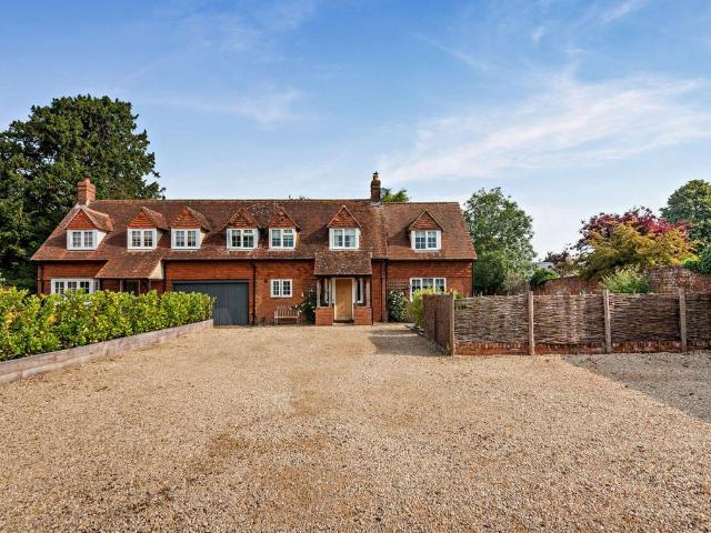 House for sale in Berrick Salome, Oxfordshire