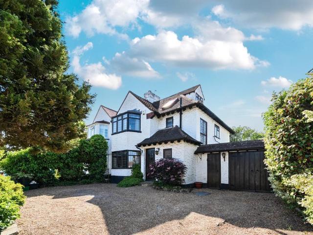 House for sale in Petts Wood, Greater London