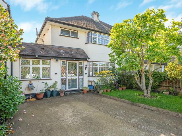 House for sale in Whitton, Greater London