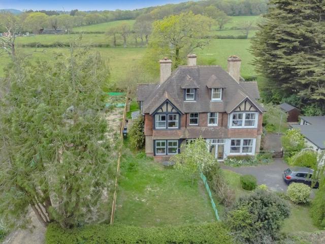 House for sale in Plumpton Green, Iford