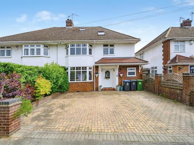 House for sale in Pouchen End, Hertfordshire