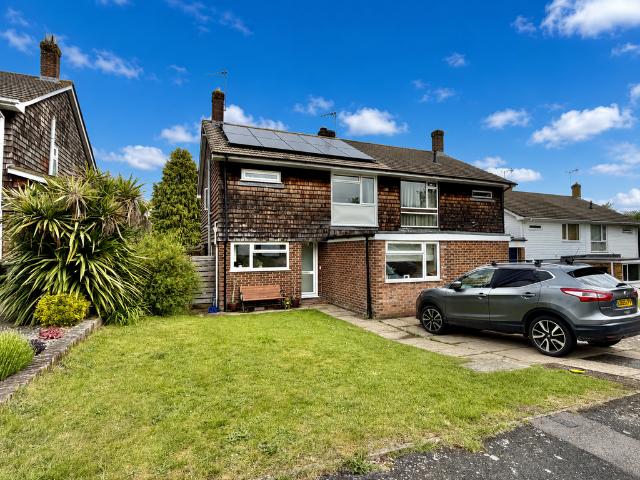 House for sale in Harestock, Hampshire