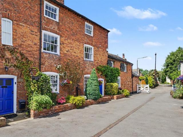 House for sale in Great Wilne, Egginton