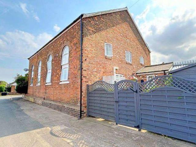 House for sale in Habrough, North East Lincolnshire