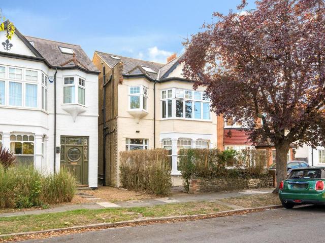 House for sale in London Borough of Barnet, Greater London