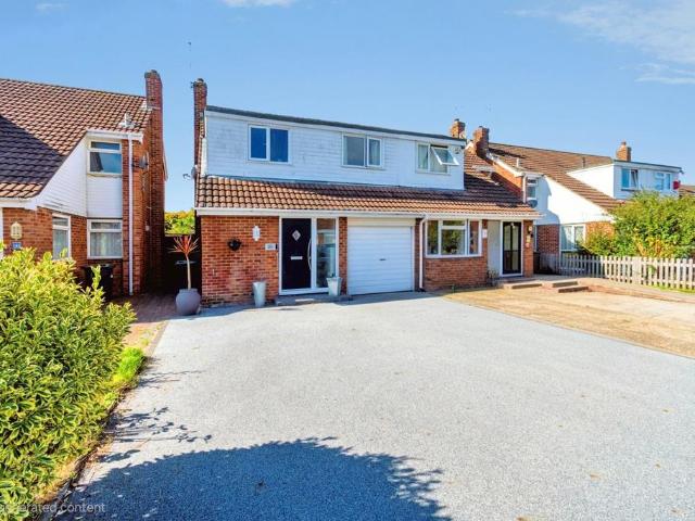 House for sale in Holbury, New Forest