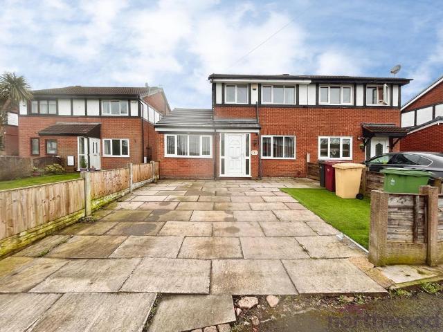 House for sale in Farnworth, Bolton