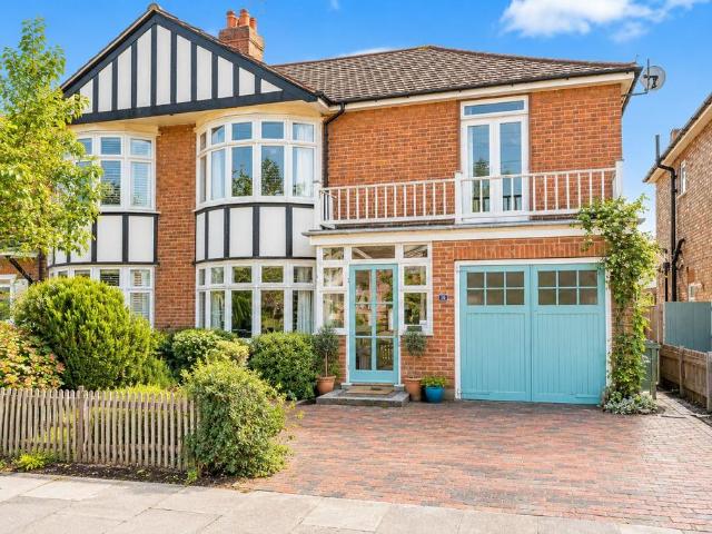 House for sale in Knowle Green, Spelthorne