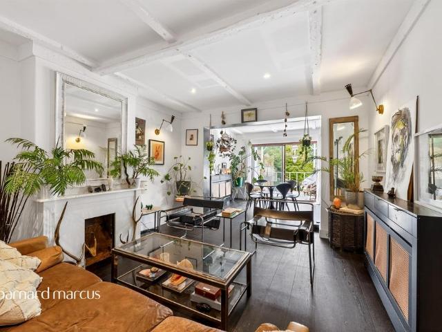 House for sale in Langley Vale, Surrey