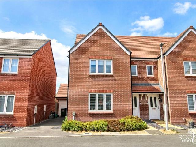 House for sale in Thatcham, West Berkshire