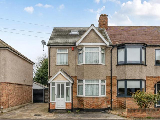 House for sale in Collier Row, Greater London