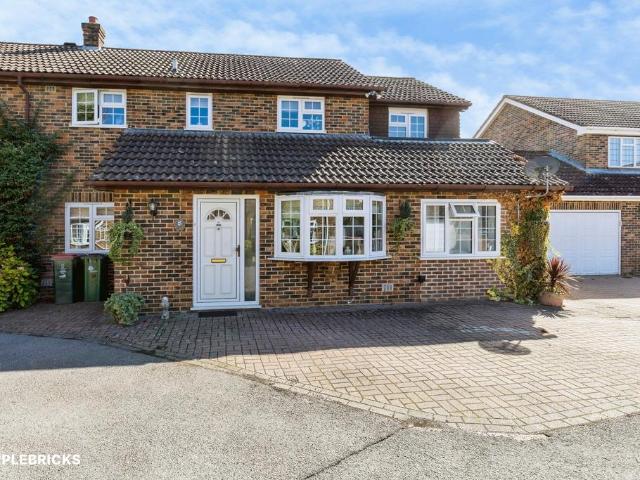 House for sale in Ifield, Crawley