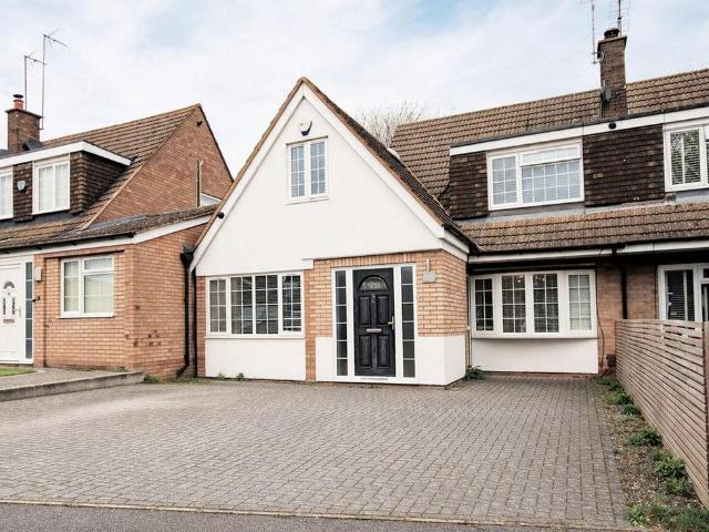House for sale in Toddington, Bedfordshire