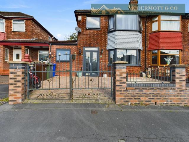 House for sale in Georgia, Greater Manchester