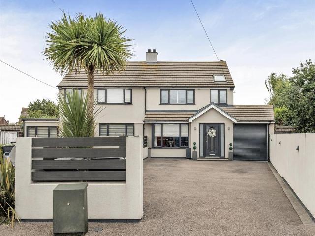 House for sale in Bedford