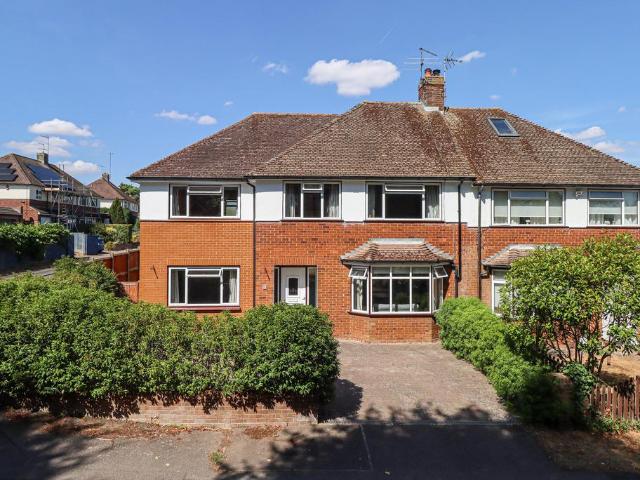 House for sale in Wood End, St Albans