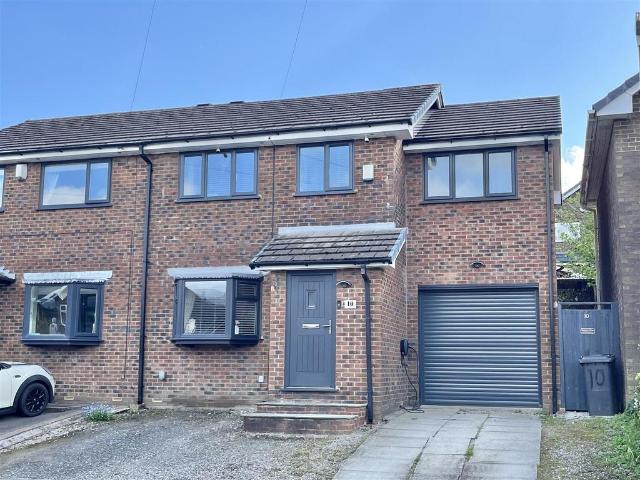 House for sale in Charlesworth, East Midlands