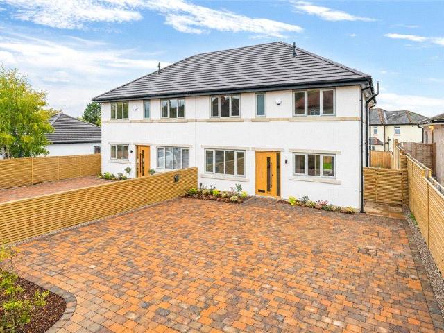 House for sale in Kelcliffe, Leeds