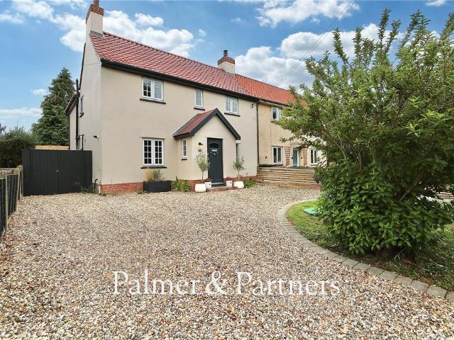 House for sale in Eastbridge, Suffolk