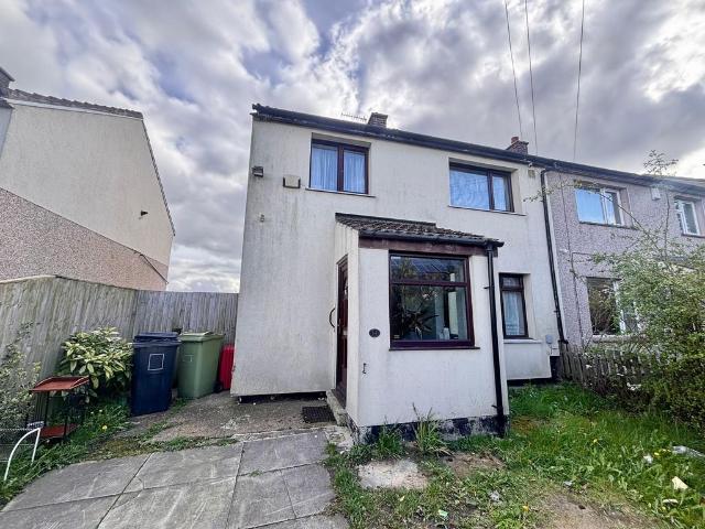 House for sale in Milnsbridge, West Yorkshire
