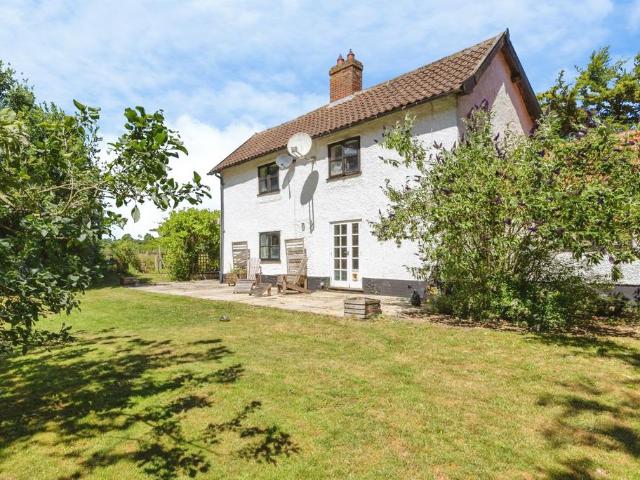 House for sale in East Tuddenham, Norfolk